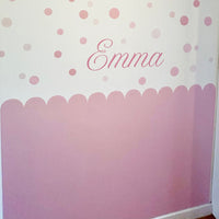 Self-Adhesive Solid Scalloped Wainscoting