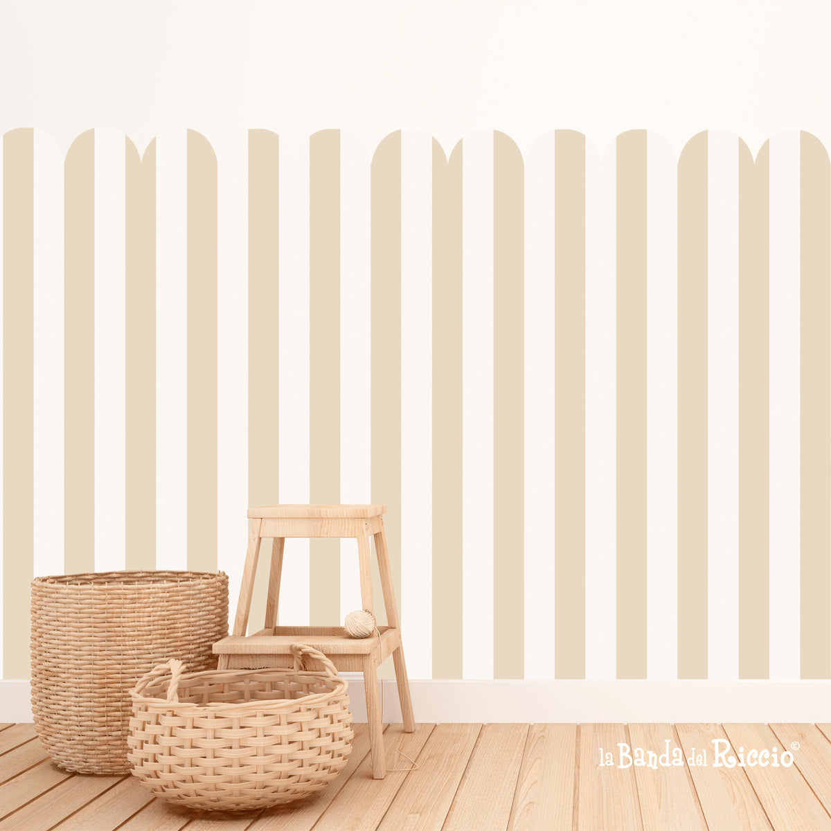 Striped Scalloped Wainscoting